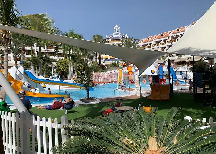 Sea View At Park Santiago *